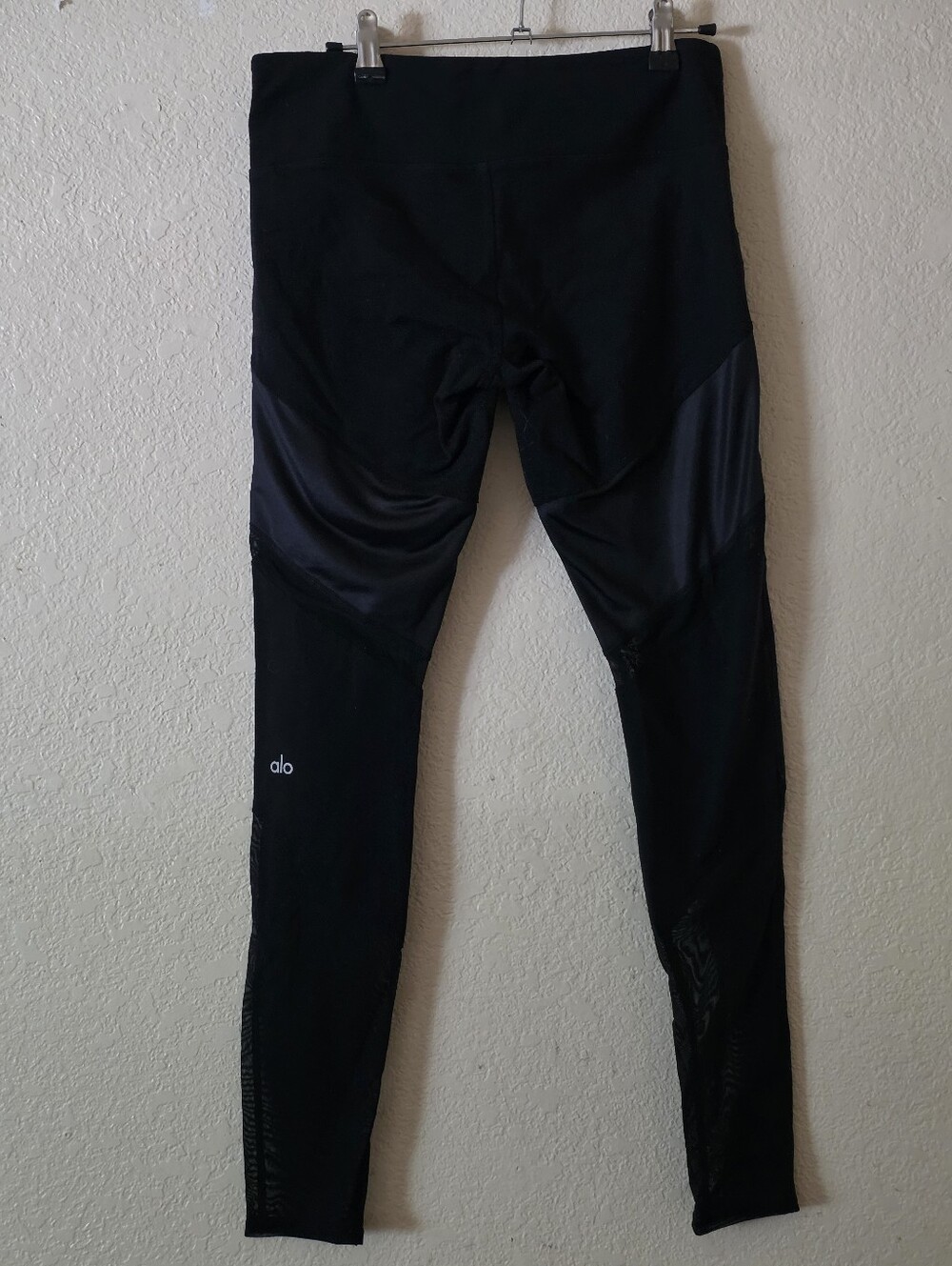 Alo Women ' Black Performance Legging Size M